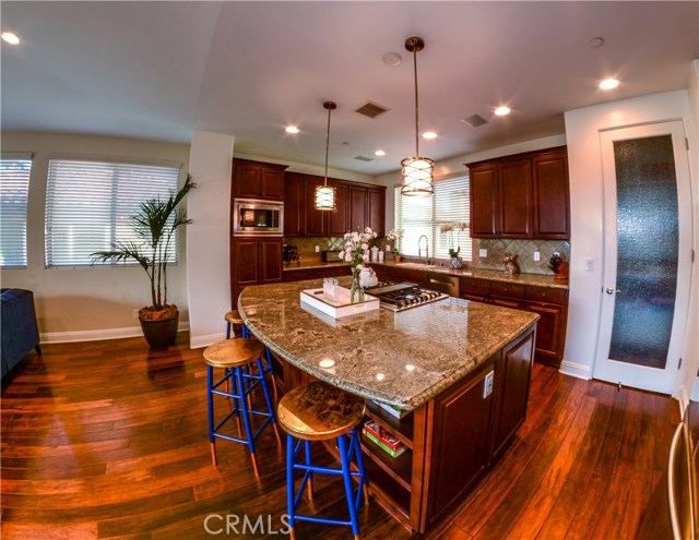 621 Pacific Coast Highway, Redondo Beach, California 90277, 4 Bedrooms Bedrooms, ,3 BathroomsBathrooms,Residential,Sold,Pacific Coast,SB17030895