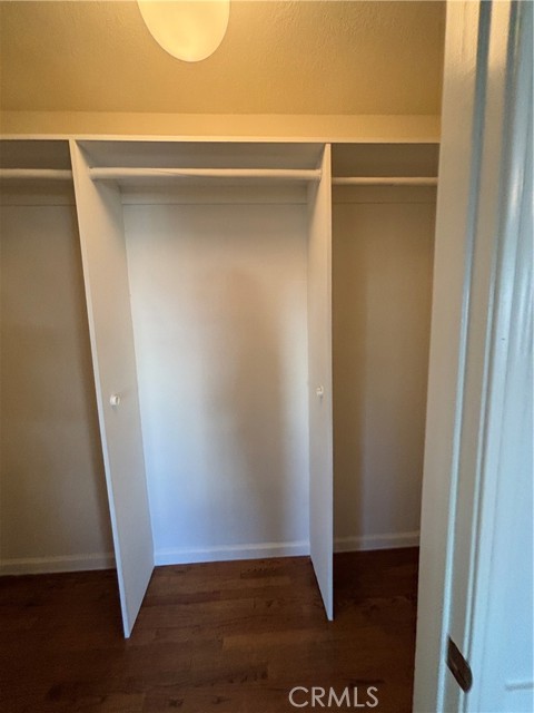 Detail Gallery Image 36 of 47 For 23070 Leonora, Woodland Hills,  CA 91367 - 3 Beds | 4 Baths