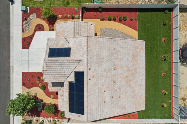 873 Canopy Lane, San Jacinto CA: https://media.crmls.org/medias/c19fb637-9f9f-4b64-8fc4-bdbf4cd0d10d.jpg