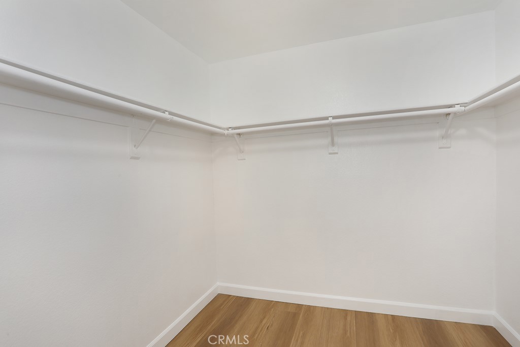 https://media.crmls.org/medias/c1a0a687-6a2a-418d-b490-699d52df089b.jpg?preset=X-Large