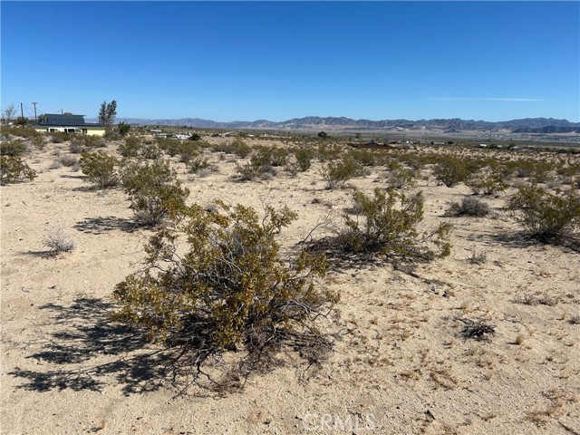 1 Desert Heights Drive, Twentynine Palms, CA 92277 Listing Photo  7