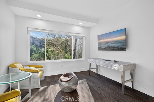 Detail Gallery Image 11 of 24 For 491 Morning Canyon #3,  Corona Del Mar,  CA 92625 - 3 Beds | 2/1 Baths