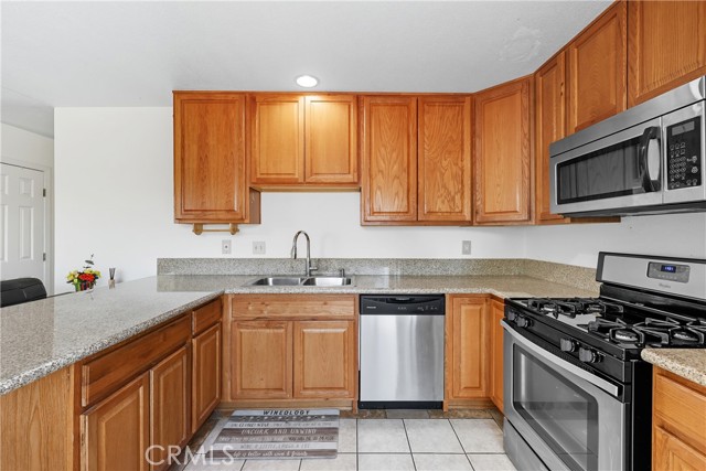43327 Echard Avenue, Lancaster CA: https://media.crmls.org/medias/c1a1cc99-ac8e-4da8-826d-0fbf6e871a48.jpg