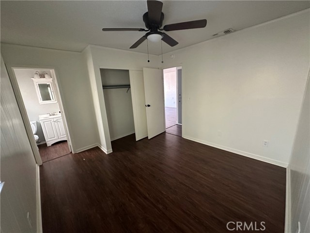 1013 Glacier, Barstow CA: https://media.crmls.org/medias/c1a1f9d0-8e3e-4404-8928-d1923ca49446.jpg