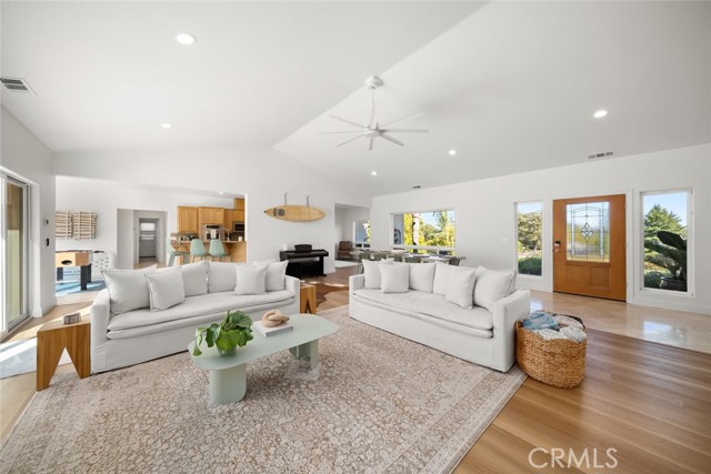 Detail Gallery Image 8 of 59 For 2700 Ardilla Road, Atascadero,  CA 93422 - 4 Beds | 3/1 Baths