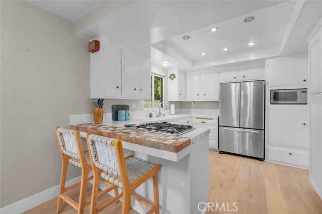 1101 Ysabel Street, Redondo Beach CA: https://media.crmls.org/medias/c1a2a237-72a1-4a4e-97e6-d423c334b5e3.jpg