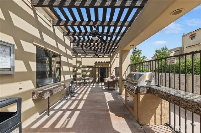 1045 Villorrio S, Palm Springs, CA 92262
