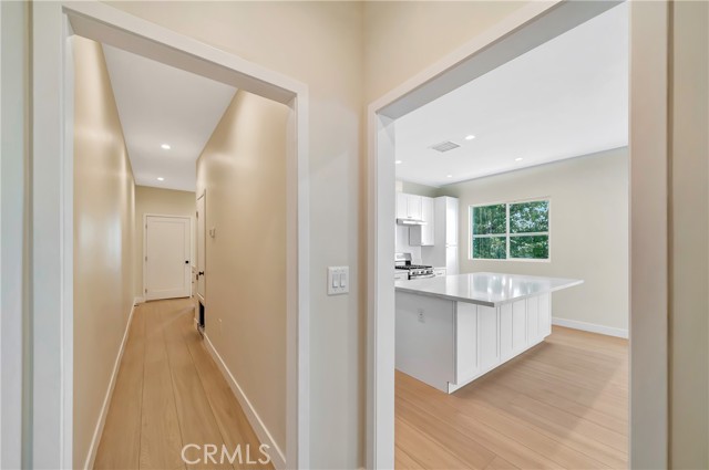 Detail Gallery Image 17 of 31 For 2800 Winter St #3,  Los Angeles,  CA 90033 - 2 Beds | 1 Baths