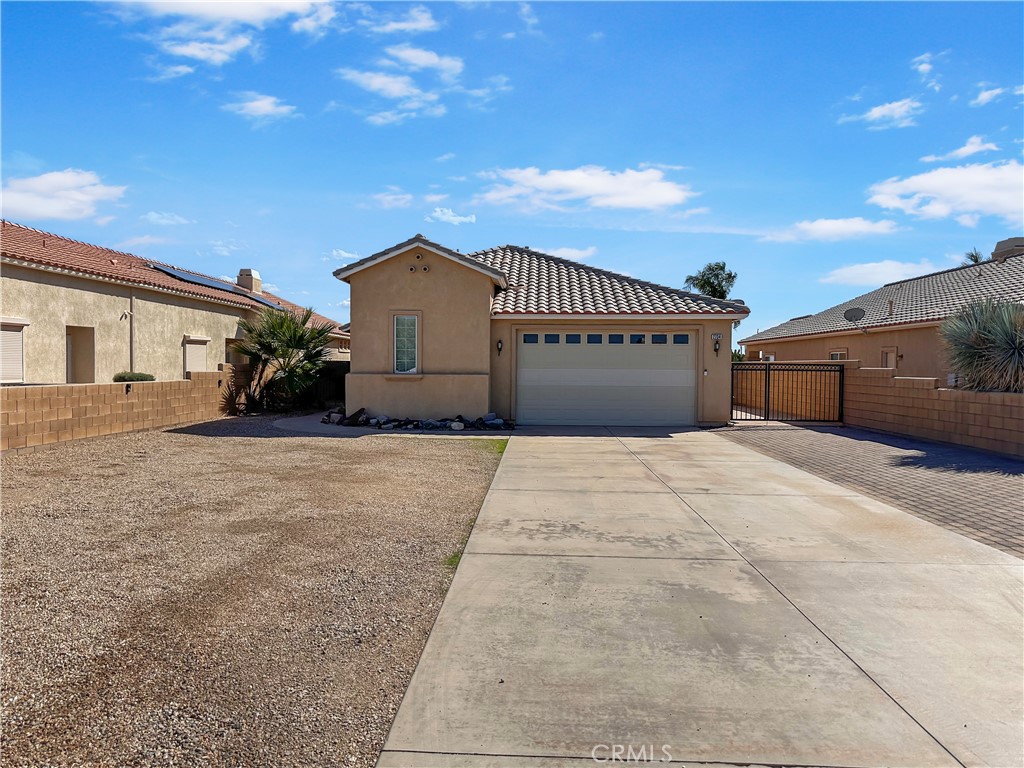2734 Colorado River Road