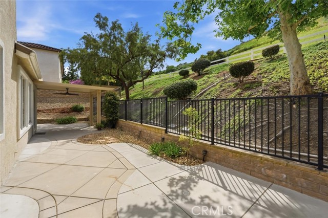 Detail Gallery Image 32 of 43 For 5244 Huckleberry Oak, Simi Valley,  CA 93063 - 5 Beds | 3 Baths