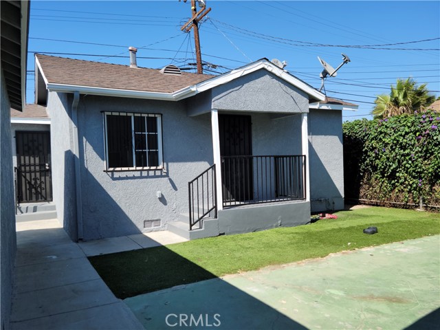Image 2 for 417 E 111Th Pl, Los Angeles, CA 90061