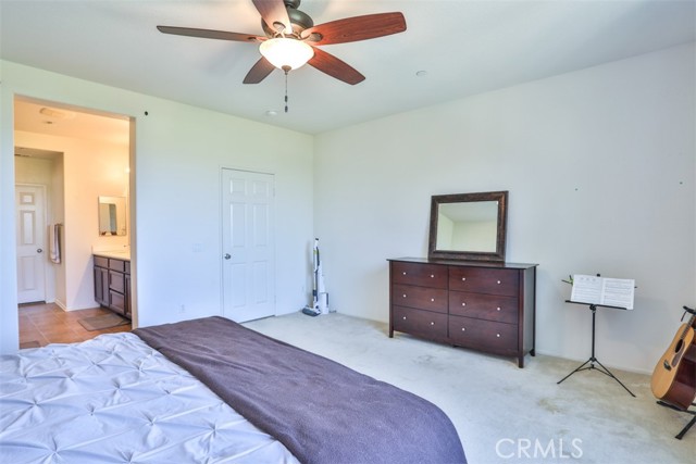 Detail Gallery Image 16 of 33 For 4146 Lovitt Cir, Lake Elsinore,  CA 92530 - 3 Beds | 2 Baths