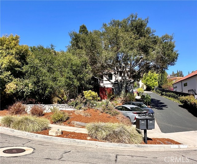 2606 El Cerrito Street, San Luis Obispo CA: https://media.crmls.org/medias/c1a4d128-8d23-4f3c-b6f2-9b67b48fdeac.jpg