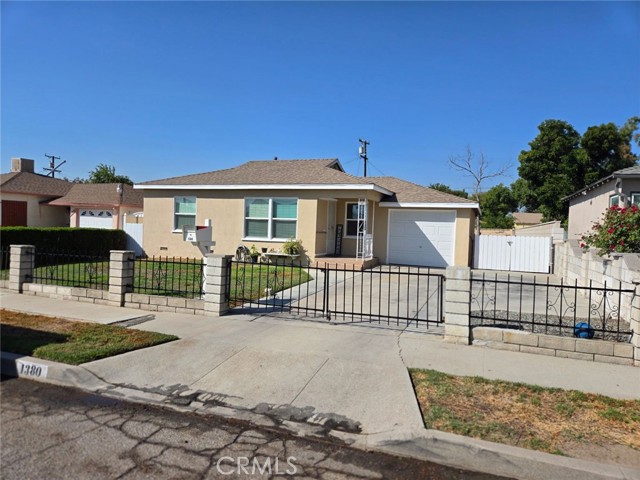 Detail Gallery Image 1 of 13 For 1380 N Pico Ave, San Bernardino,  CA 92411 - 2 Beds | 1 Baths