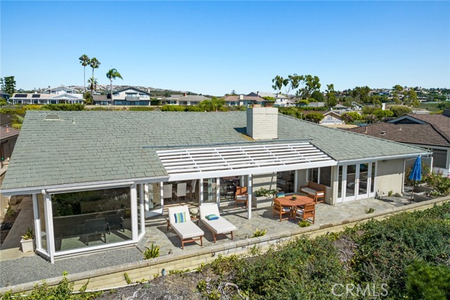 Detail Gallery Image 29 of 36 For 1401 Seacrest Dr, Corona Del Mar,  CA 92625 - 4 Beds | 3 Baths