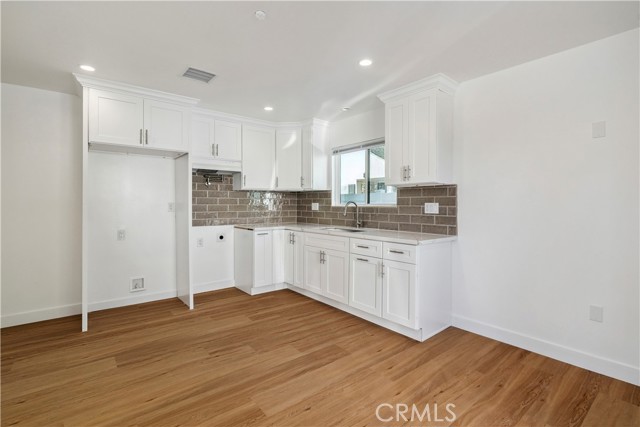 13536 Remington Street, Pacoima CA: https://media.crmls.org/medias/c1a64efa-c042-43a7-a13a-e8373a567bfb.jpg