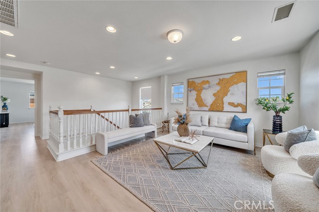 Image 30 of 57 For 14330 Wolfhound