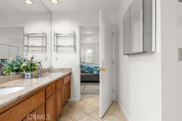 Detail Gallery Image 30 of 50 For 65 Knightsbridge Ln, Chico,  CA 95926 - 4 Beds | 2/1 Baths