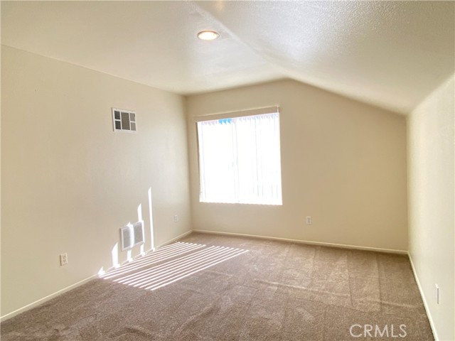 Detail Gallery Image 39 of 41 For 27730 Corte Del Sol, Moreno Valley,  CA 92555 - 7 Beds | 4/1 Baths