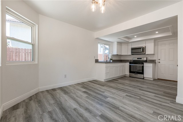 Detail Gallery Image 17 of 49 For 14791 Mountain High Dr, Fontana,  CA 92337 - 4 Beds | 2/1 Baths