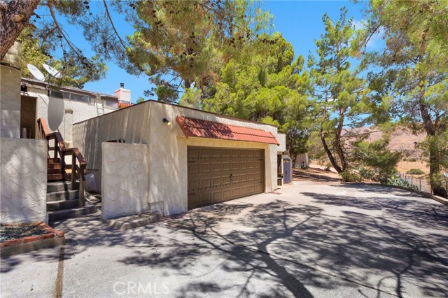 6375 Arrowhead Lake Road, Hesperia CA: https://media.crmls.org/medias/c1aa3879-18da-4cfd-9f6b-87e33ad6801f.jpg