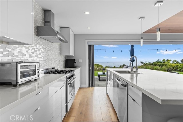 Detail Gallery Image 7 of 28 For 7292 Berry Hill Dr, Rancho Palos Verdes,  CA 90275 - 3 Beds | 3 Baths