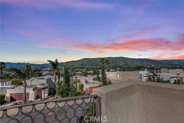 Detail Gallery Image 39 of 45 For 505 Bluerock Dr, San Luis Obispo,  CA 93401 - 3 Beds | 3 Baths