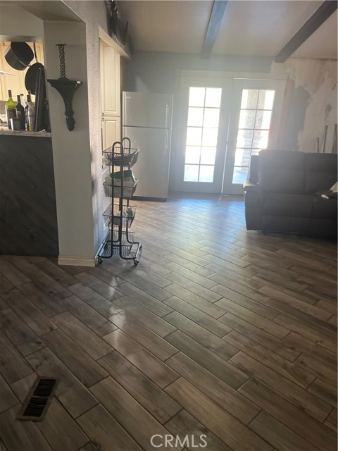 10984 Lincroft Road, Hesperia CA: https://media.crmls.org/medias/c1ab9ac5-a0c8-42d8-9fc1-38eaa84c2dbb.jpg