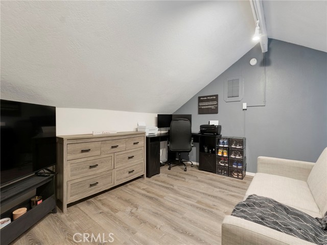 Detail Gallery Image 21 of 45 For 7050 Shoup Ave #225 #225,  Canoga Park,  CA 91303 - 1 Beds | 1 Baths