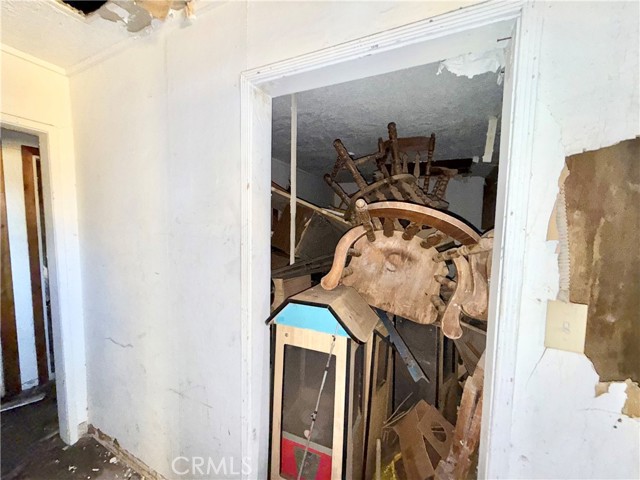 Detail Gallery Image 52 of 58 For 82449 1st St, Trona,  CA 93562 - 6 Beds | 3 Baths