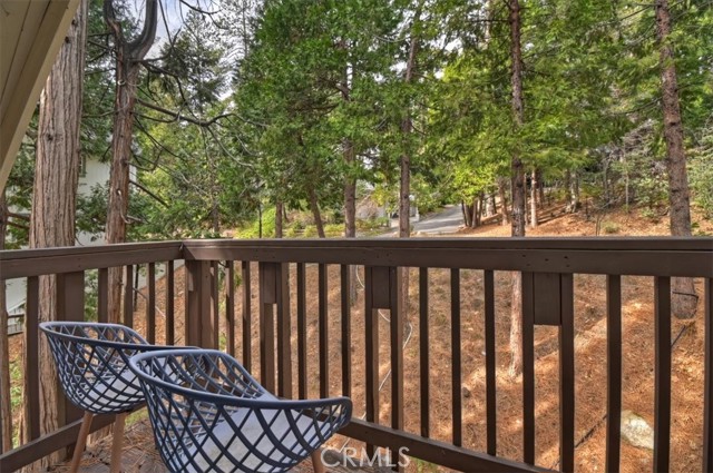 Detail Gallery Image 38 of 71 For 155 Birchwood, Lake Arrowhead,  CA 92352 - 3 Beds | 2 Baths