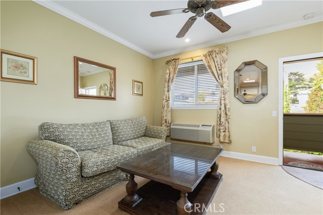 95 S Ocean Avenue, Cayucos CA: https://media.crmls.org/medias/c1ad3bfc-0979-4ef6-9742-5570755ec47d.jpg