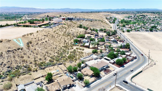 Detail Gallery Image 11 of 14 For 15445 Hesperia Rd, Victorville,  CA 92395 - 3 Beds | 1 Baths