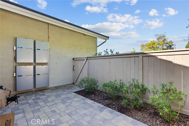 Detail Gallery Image 23 of 33 For 18 Brookdale, Irvine,  CA 92604 - 3 Beds | 2 Baths