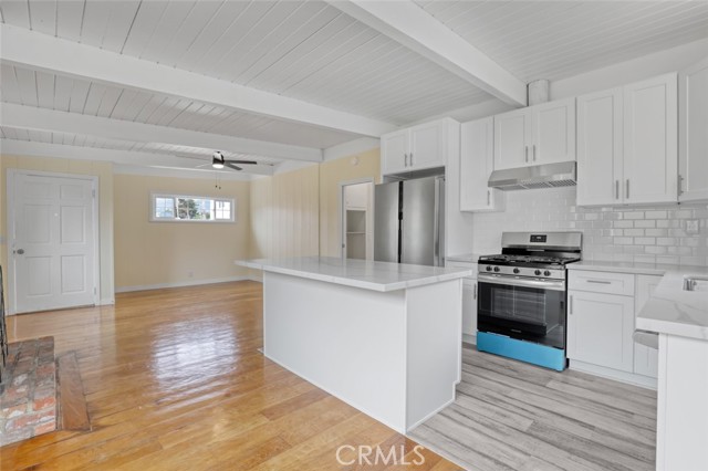 Detail Gallery Image 26 of 51 For 221 Avenida Monterey, San Clemente,  CA 92672 - 5 Beds | 4/1 Baths
