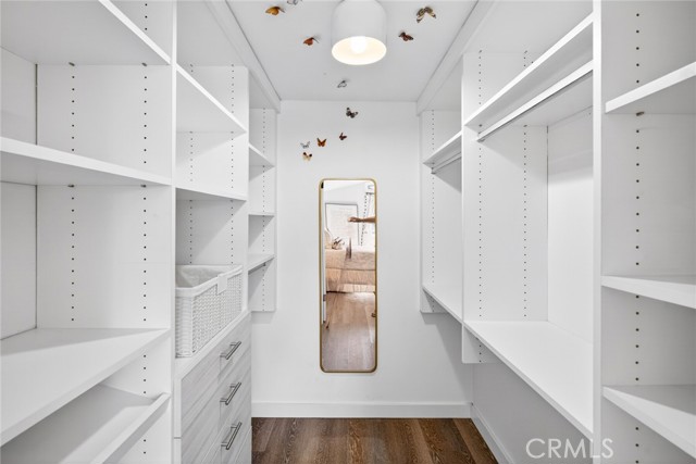 956 Tia Juana, Laguna Beach CA: https://media.crmls.org/medias/c1af1a74-cba5-453f-a3da-1e251aaa8b30.jpg