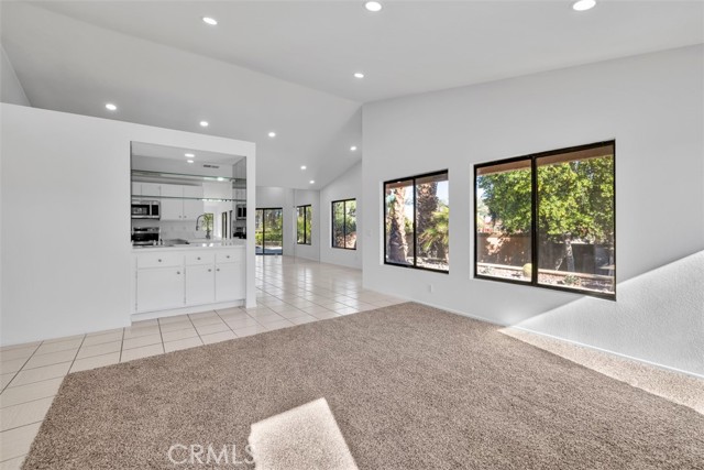 Detail Gallery Image 5 of 47 For 42004 Sand Dune, Palm Desert,  CA 92211 - 2 Beds | 2 Baths