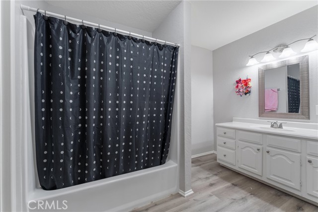 10004 E Avenue S10, Littlerock CA: https://media.crmls.org/medias/c1b03064-d20a-4476-b757-dbd1c65567bc.jpg
