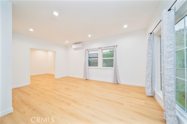 Detail Gallery Image 5 of 18 For 1253 Del Rey, Pasadena,  CA 91107 - 2 Beds | 2 Baths