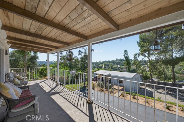 Detail Gallery Image 33 of 69 For 1528 York Dr, Vista,  CA 92084 - 3 Beds | 2 Baths