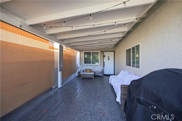 Detail Gallery Image 4 of 41 For 12118 Barnwall, Norwalk,  CA 90650 - 4 Beds | 2 Baths