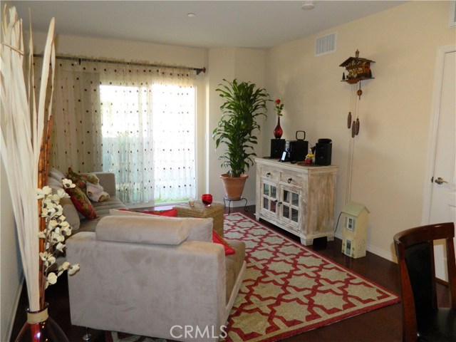 2750 Artesia Boulevard, Redondo Beach, California 90278, 2 Bedrooms Bedrooms, ,2 BathroomsBathrooms,Residential,Sold,Artesia,SW17030812