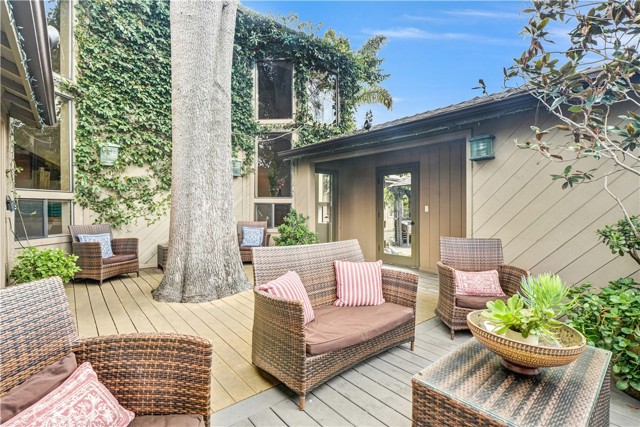 Image 8 of 29 For 21095 Raquel Road