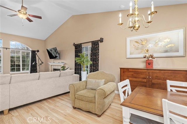 Detail Gallery Image 16 of 48 For 14 Knotts Glen Ct, Chico,  CA 95926 - 3 Beds | 2 Baths