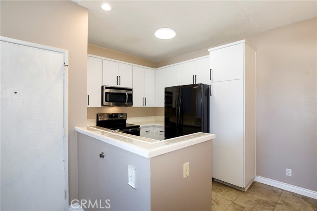 Detail Gallery Image 9 of 20 For 27614 Susan Beth Way #F,  Saugus,  CA 91350 - 1 Beds | 1 Baths