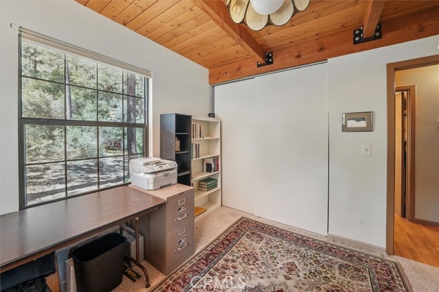 2229 Birchwood Way, Pine Mountain Club CA: https://media.crmls.org/medias/c1b263c0-0639-4a2b-9695-538c13566d58.jpg