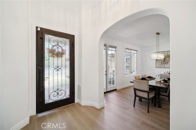 25422 Magnolia Lane, Stevenson Ranch CA: https://media.crmls.org/medias/c1b277bd-3dbd-4791-8364-54645d7c852b.jpg