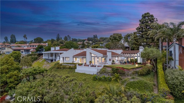 30125 Avenida Classica, Rancho Palos Verdes, California 90275, 4 Bedrooms Bedrooms, ,4 BathroomsBathrooms,Residential,Sold,Avenida Classica,PV24144663