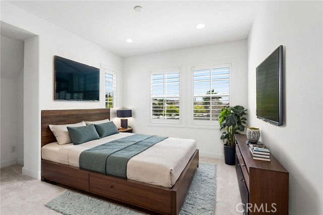 3913 Congressional Court, Yorba Linda CA: https://media.crmls.org/medias/c1b3a450-f8c0-43a4-8732-642b55d5d9de.jpg