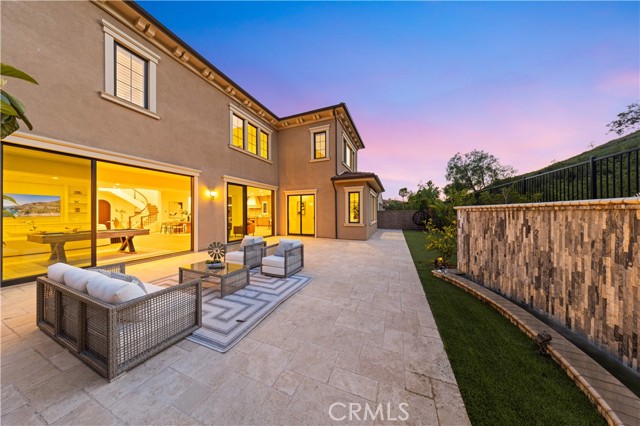 Detail Gallery Image 5 of 68 For 111 Great Oak, Irvine,  CA 92602 - 5 Beds | 5/1 Baths